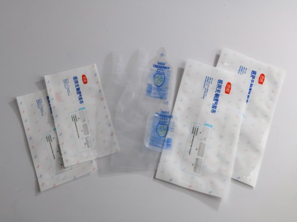 塑料包装袋之间互相黏连是怎么原因